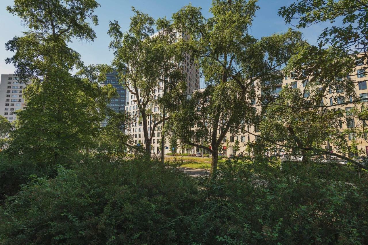 Mieszkanko Na Stawki Netflix Warsaw Exterior photo
